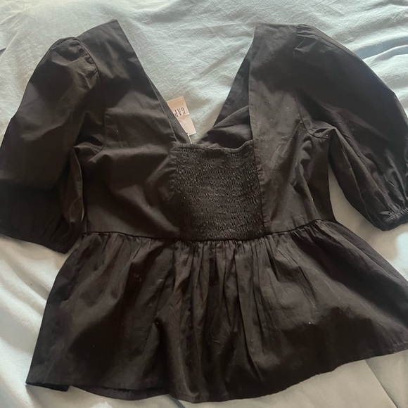 GAP Front Peplum V-Neck Blouse-New with tags - Picture 4 of 4